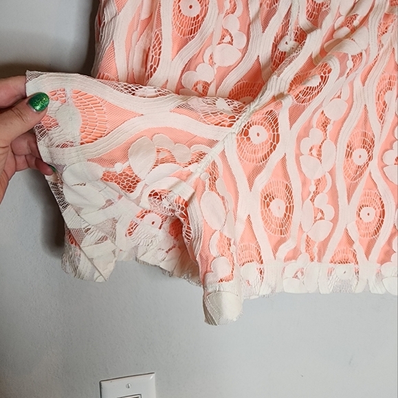 Lane Bryant Lace Mesh Cream Peach Pull On Shorts. Size 18/20. 2X - Picture 10 of 16
